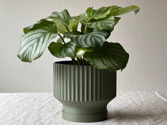 Green Classic Planter Pot